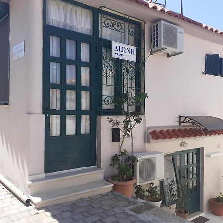 Μεζονέτα - Διώνη- Στις Άνω Αρχάνες Με Οντά Villa Exterior foto